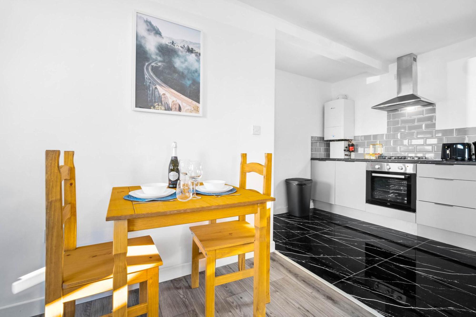 Modern Apartment - Cradley Heath - Top Rated - Netflix - Wifi - 1Mh Smethwick Bagian luar foto